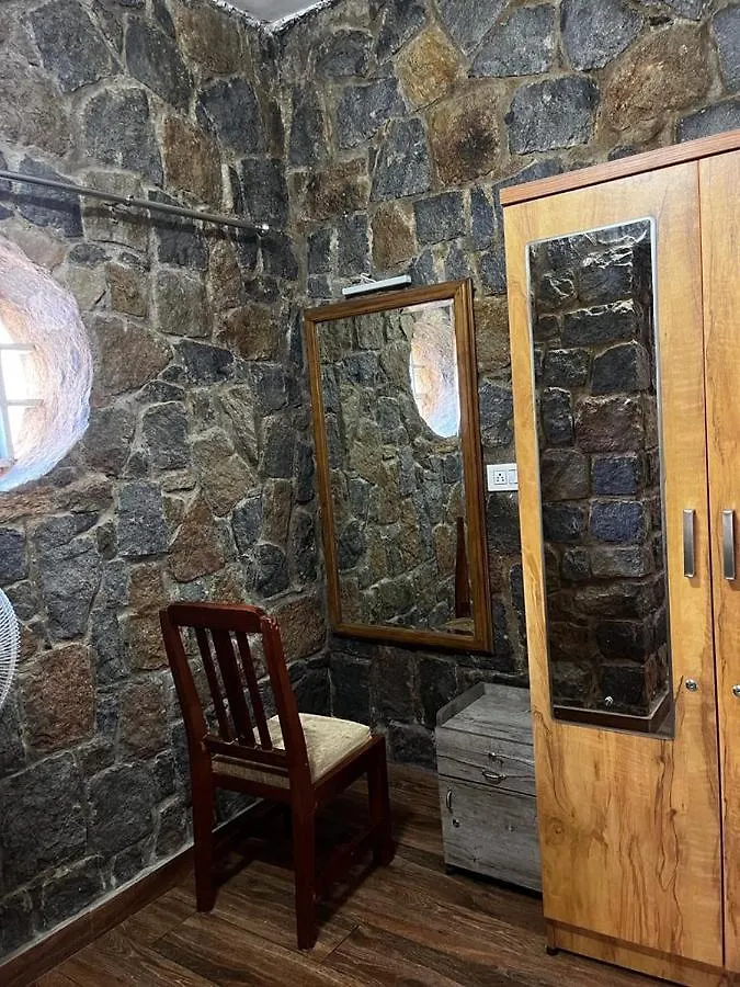 Vaga Copper Castle Apartment Vagamon Homestay